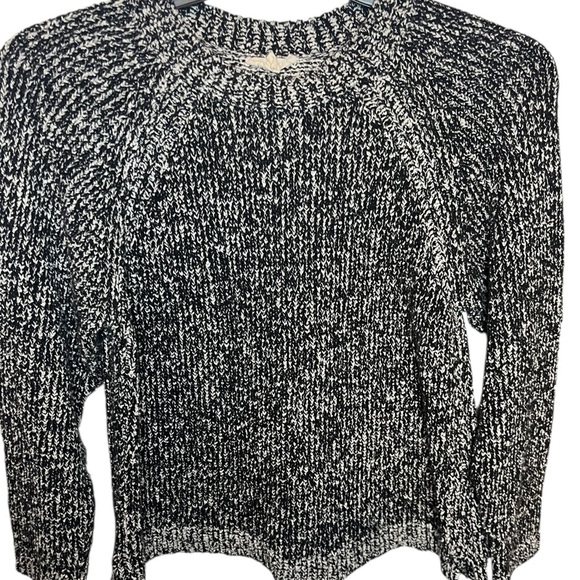Eileen Fisher Bouclé Cotton Sweater | Quiet Luxury Minimalist Classic: Medium - Picture 2 of 5